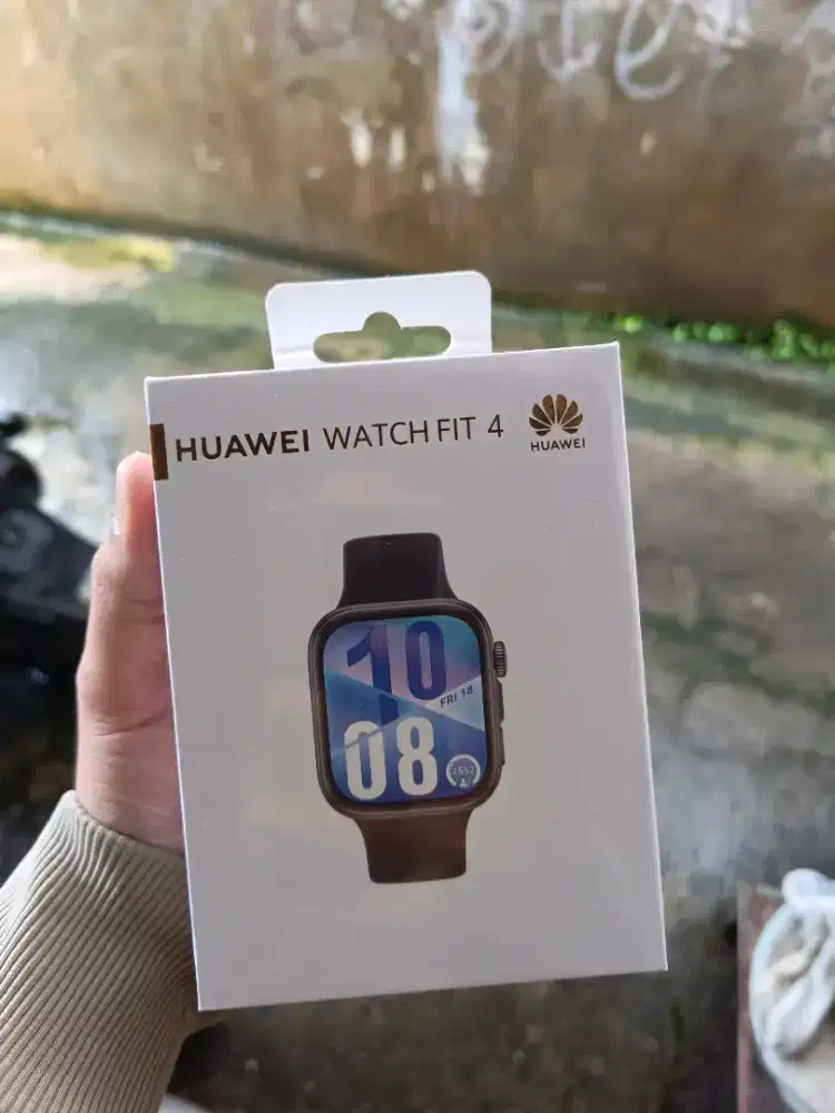 Huaewei Fit 4 baru Edisi tahun baru!