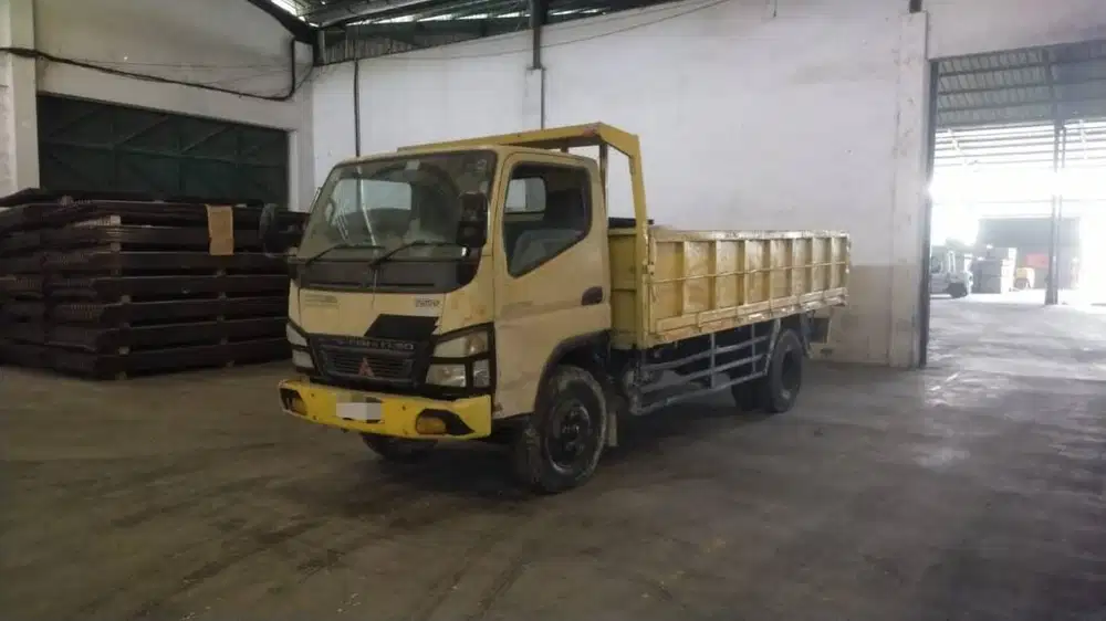 Mitsubishi Colt Diesel FE 74 S Tahun 2013