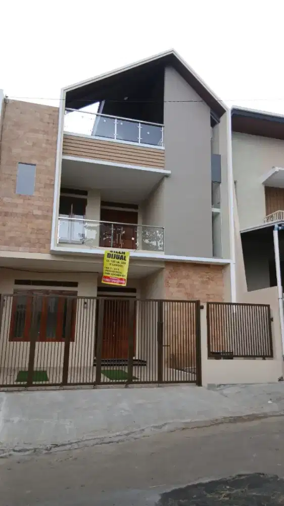 Dijual villa bangunan baru daerah agro kusuma batu