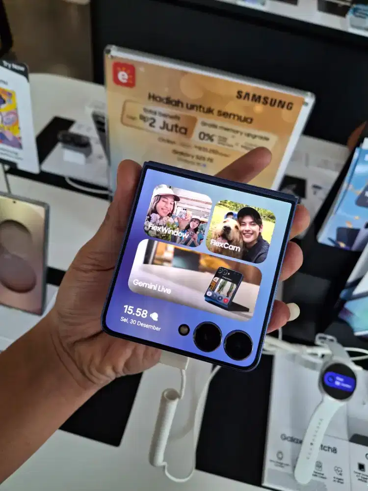 SAMSUNG GALAXY Z FLIP 7 BUNDLING BUDS 3 FE DAN FREE SPEAKER PREMIUM