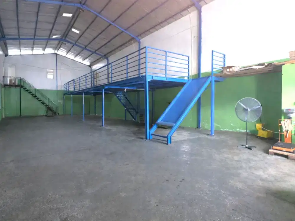 Gudang Central Cakung 2LT 472 m2 HGB Siap Pakai Strategis