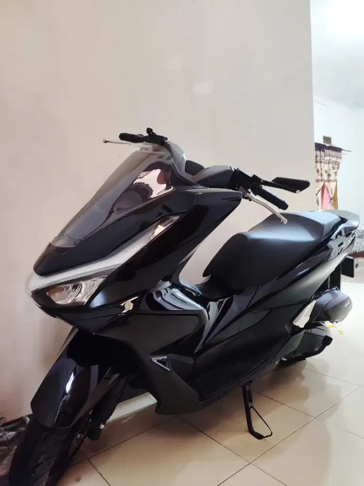 PCX 160 CBS 2025 Hitam Glossy