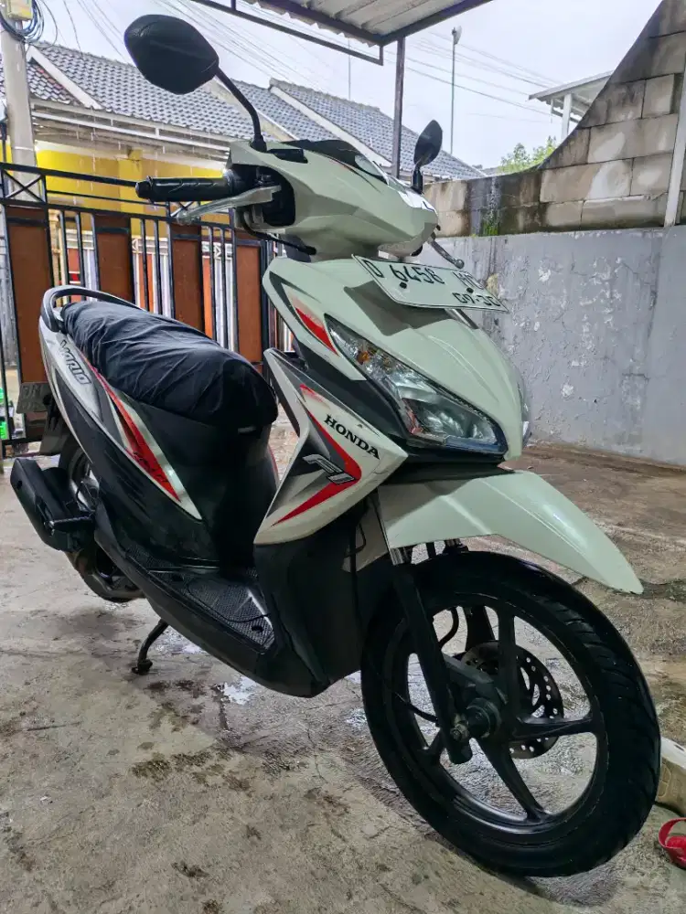 Honda Vario F1 110 pajak 9/26 STNK 9/30 ban bagus