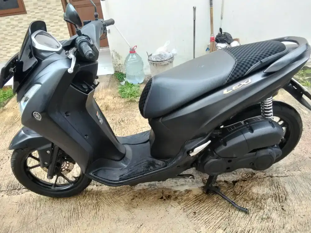 YAMAHA LEXI 2019 PAJAK HIDUP