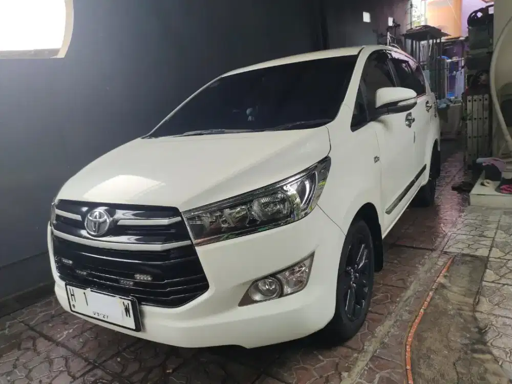 Toyota Kijang Innova Reborn 2..0  type G / AT  2016