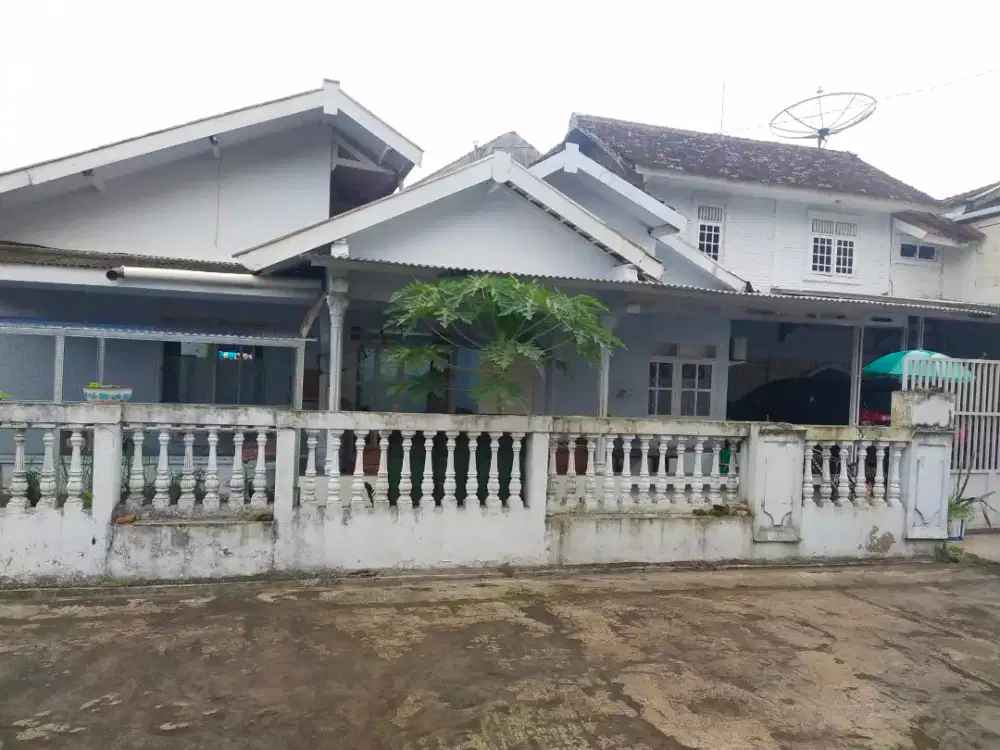 Rumah luas lokasi strategis dekat unej dan Rs Subandi