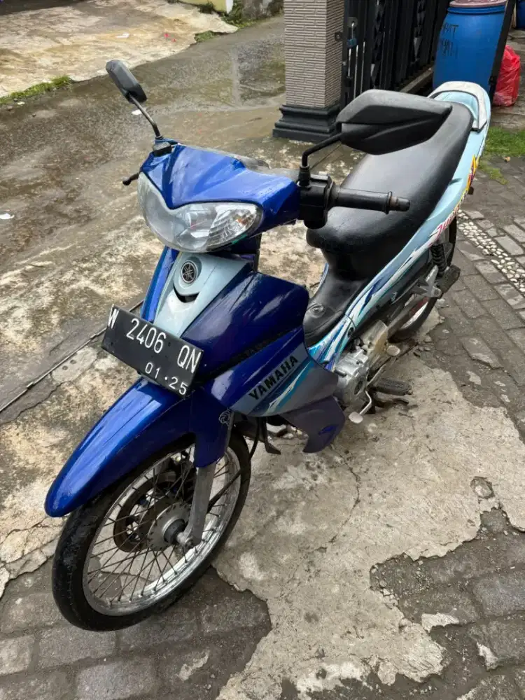 Jupiter Z THN 2005 plat W Sidoarjo