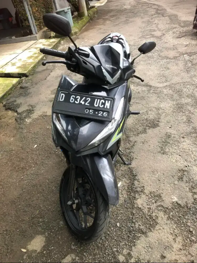 Dijual Honda Vario 125cc Tahun 2016, dokumen lengkap