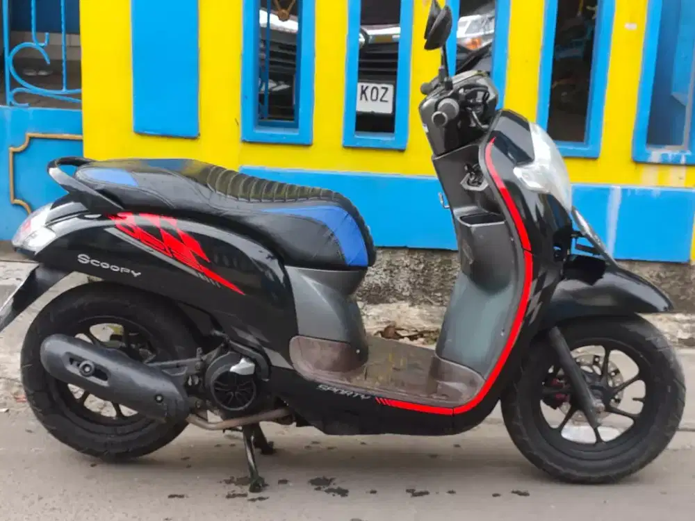 Honda Scoopy Esp iss plat T dikranji bekasi