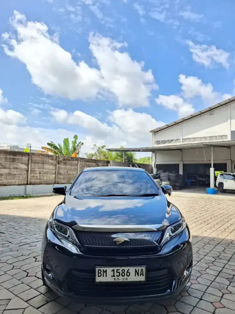 Harrier 2015 2.0 advance matic. Km 106rb