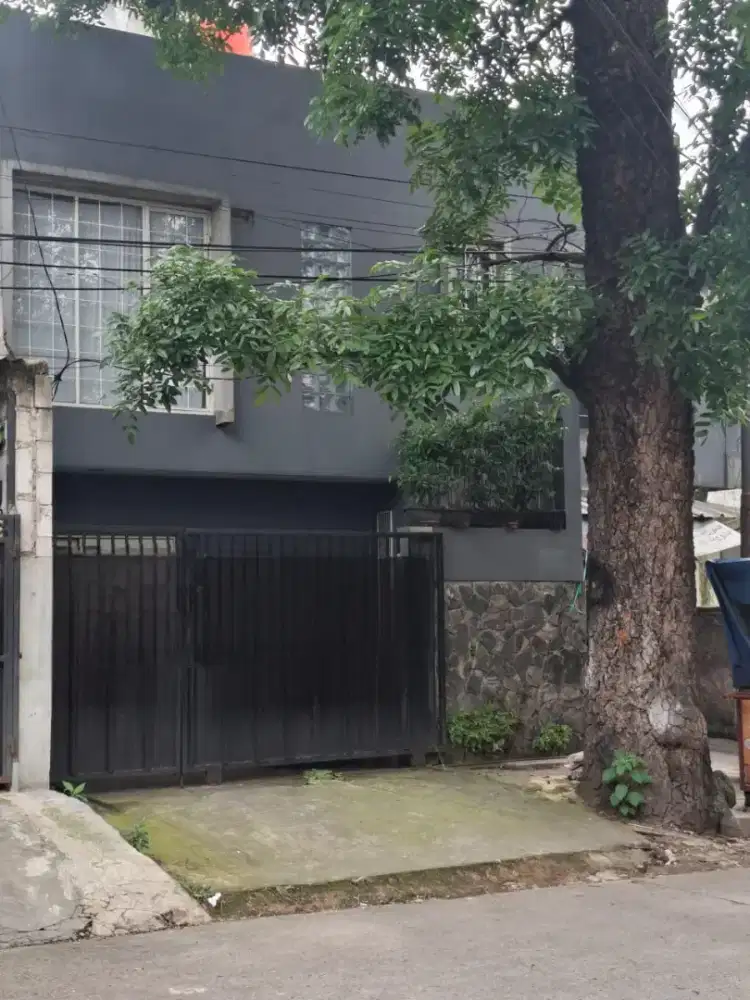 Dijual Cepat Rumah Pinggir Jalan Dewi Sartika Regol Bandung SHM