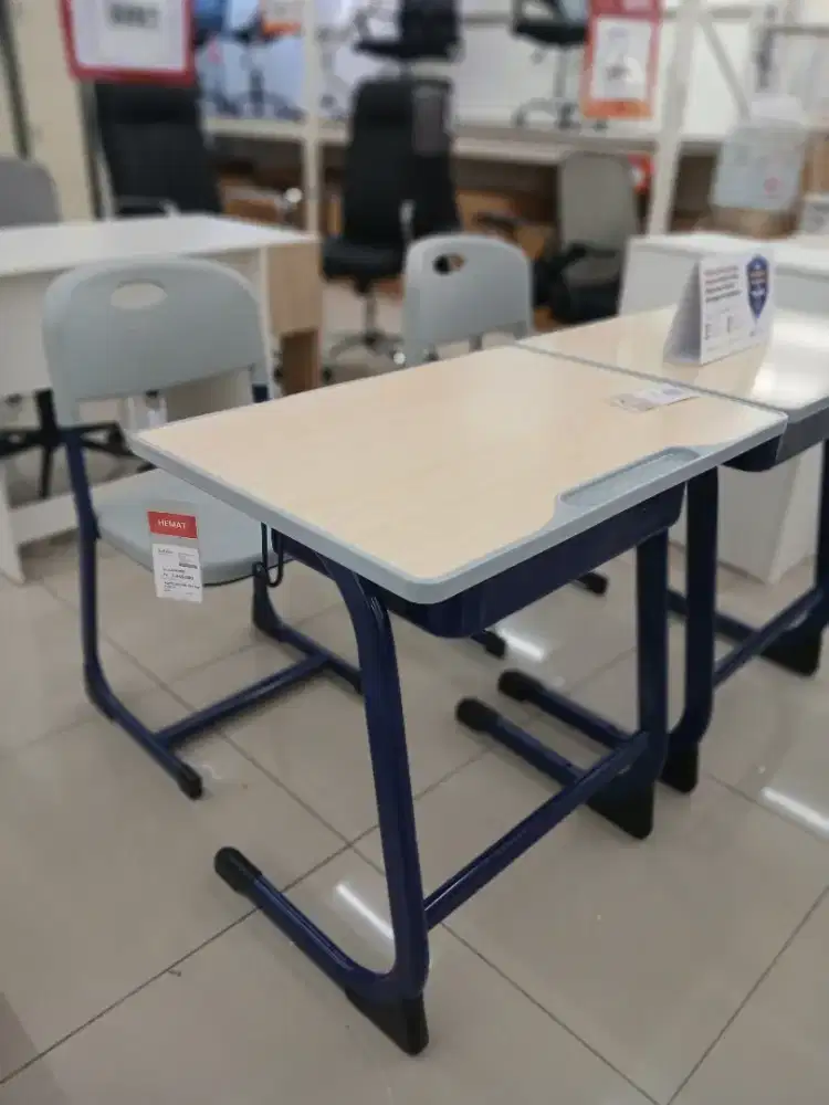 Selma Auric Set Meja & Kursi Sekolah – Biru Navy