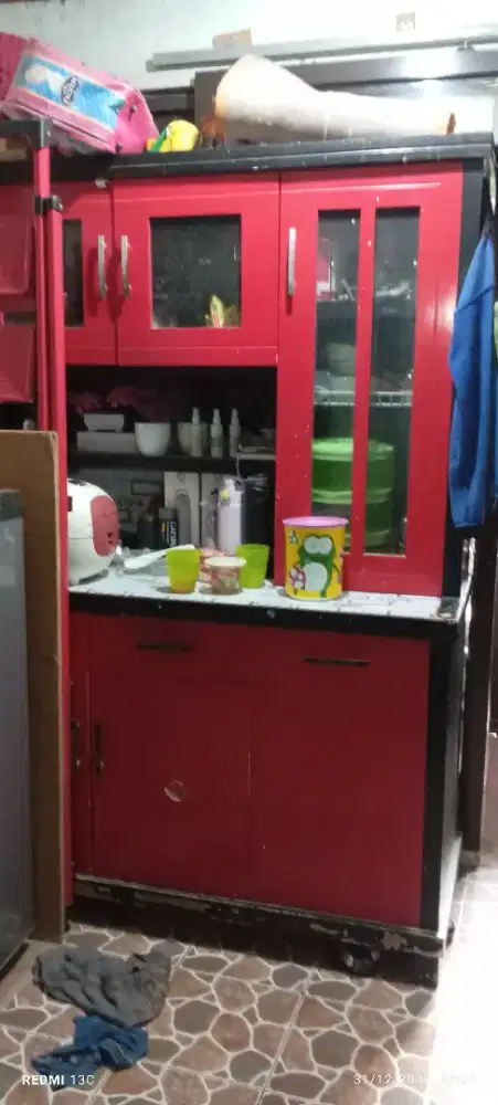 JUAL LEMARI MAKAN PLUS TEMPAT PIRING