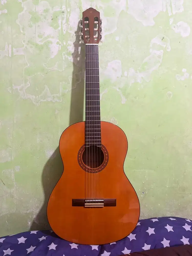 Gitar yamaha CS 40