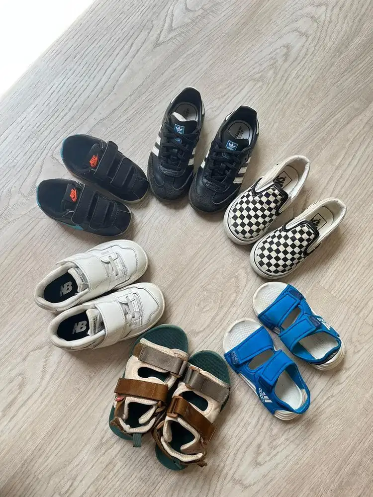 Sepatu/sendal anak preloved