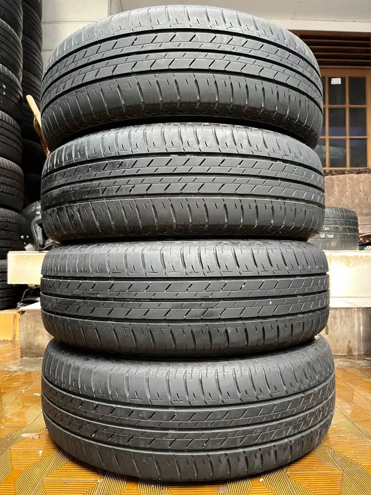 Ban Bridgestone Ecopia EP150 205 65 r16 4Pcs