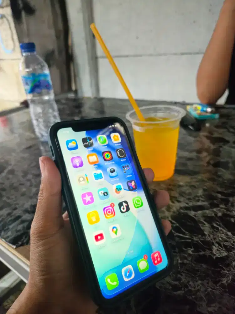 IPHONE 11 64GB RESMI