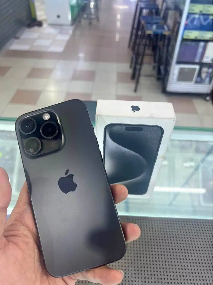 IPHONE 15 PRO 128 IBOX (Black) Fullset