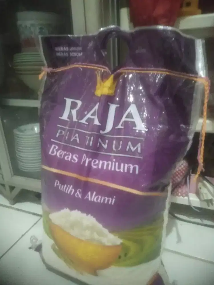 Beras cap raja 10kg yg platinum