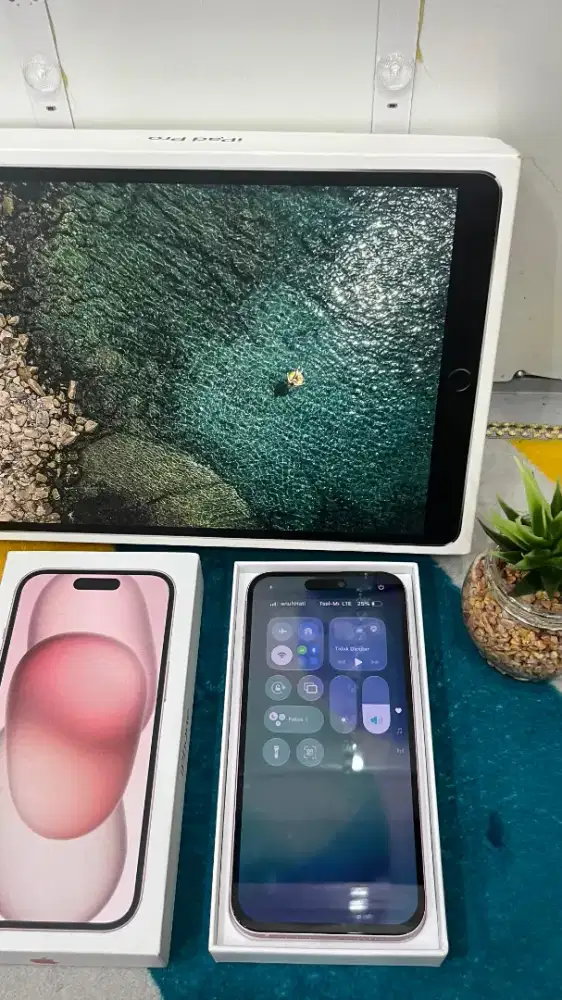 Iphone 15 plus 256gb lengkap