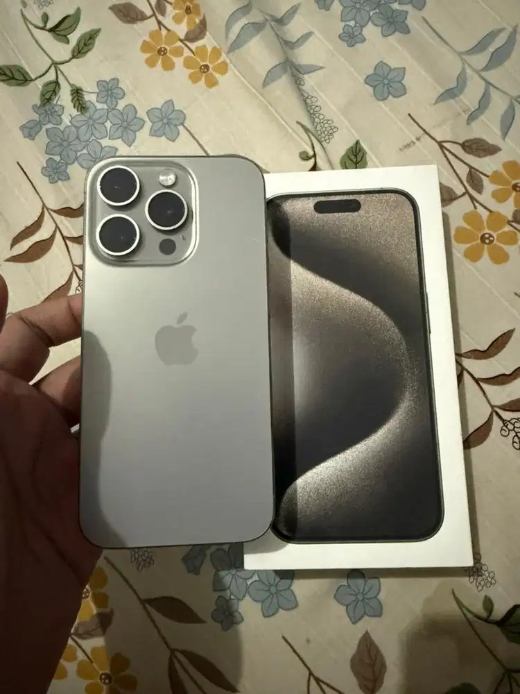 WTS iphone 15 pro ex ibox