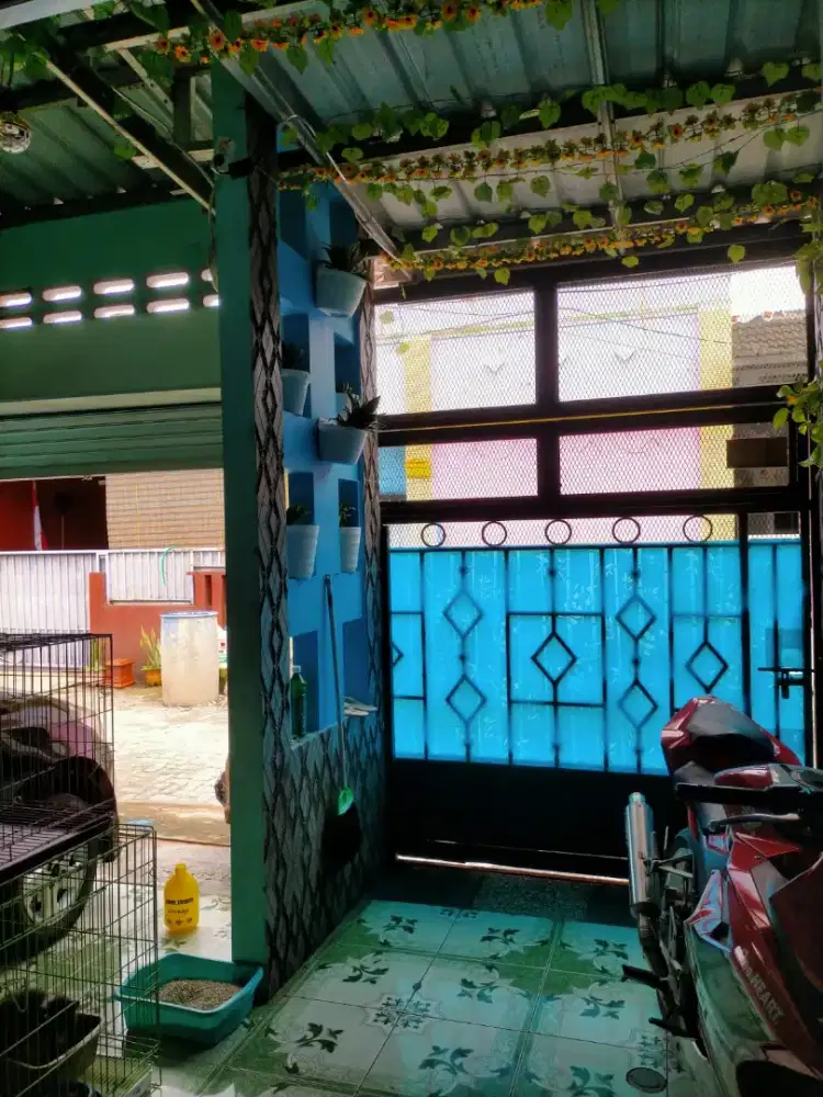 DI JUAL RUMAH DUA LANTAI DI PERUMAHAN BANJARDOWO, SEMARANG.