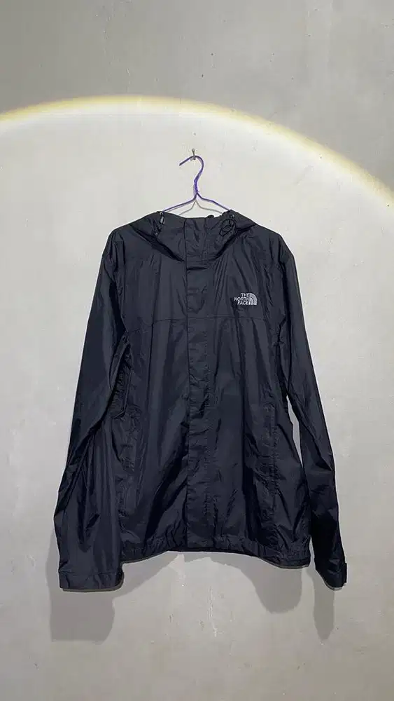jaket parasut the north face size M