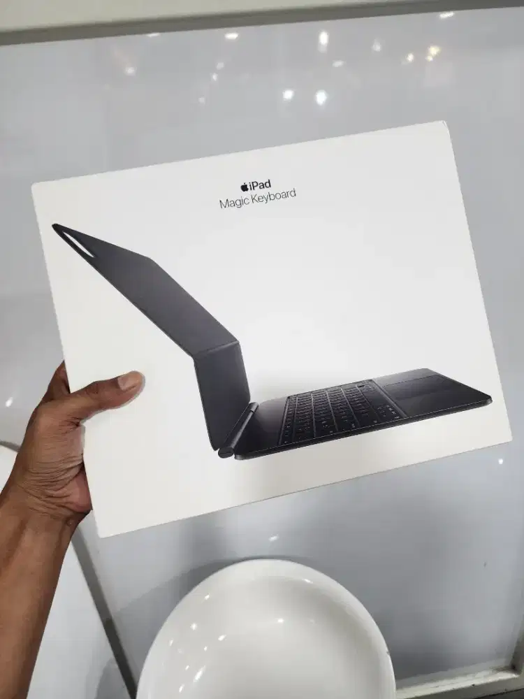 Magic keyboard for iPad pro 13 inch