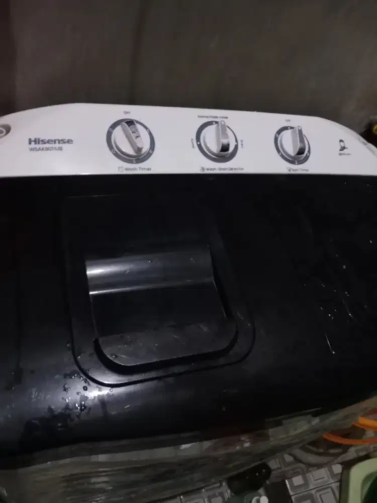 DIJUAL CEPAT MESIN CUCI DAN KULKAS