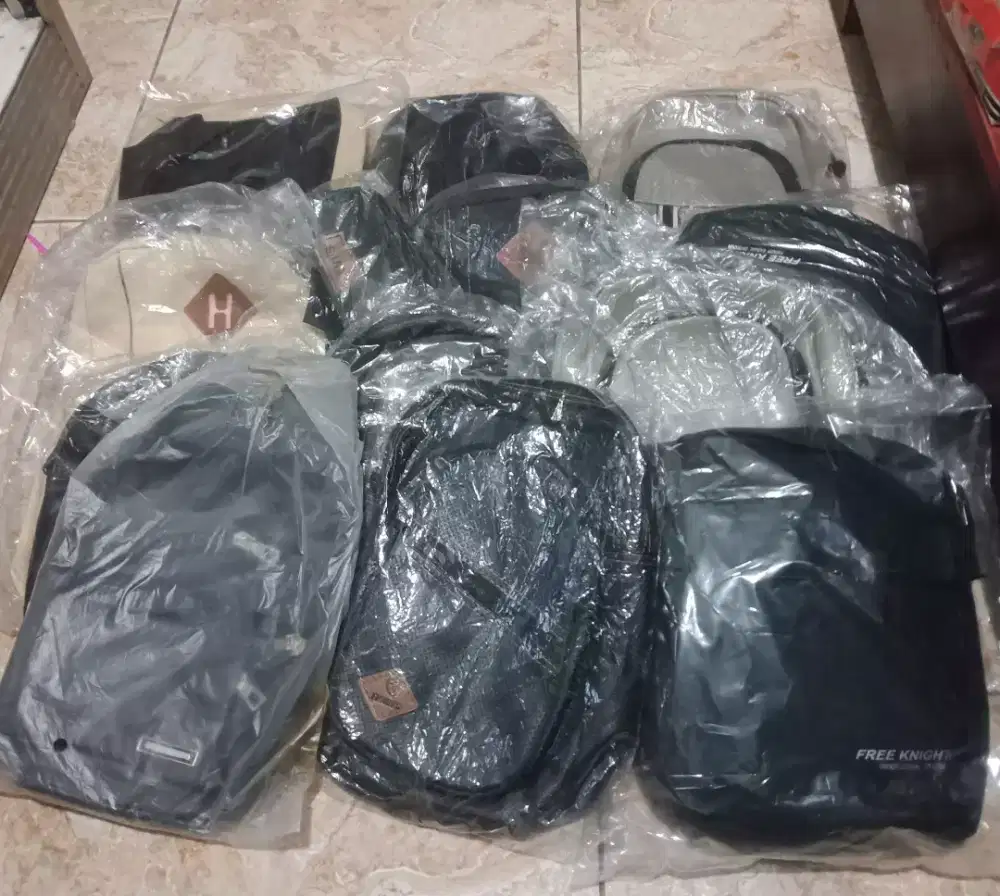 Borongan Tas selempang kecil 14 pcs