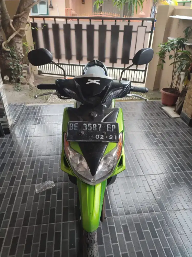 Jual yamaha xeon hijau hitam 2011