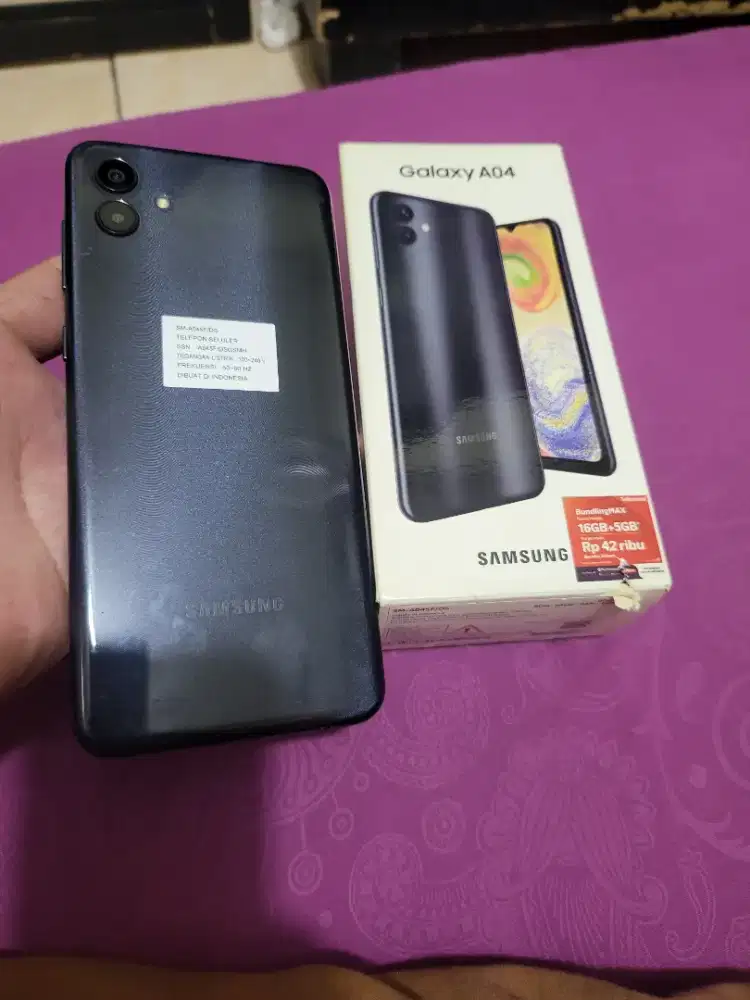 Samsung a04 4/64