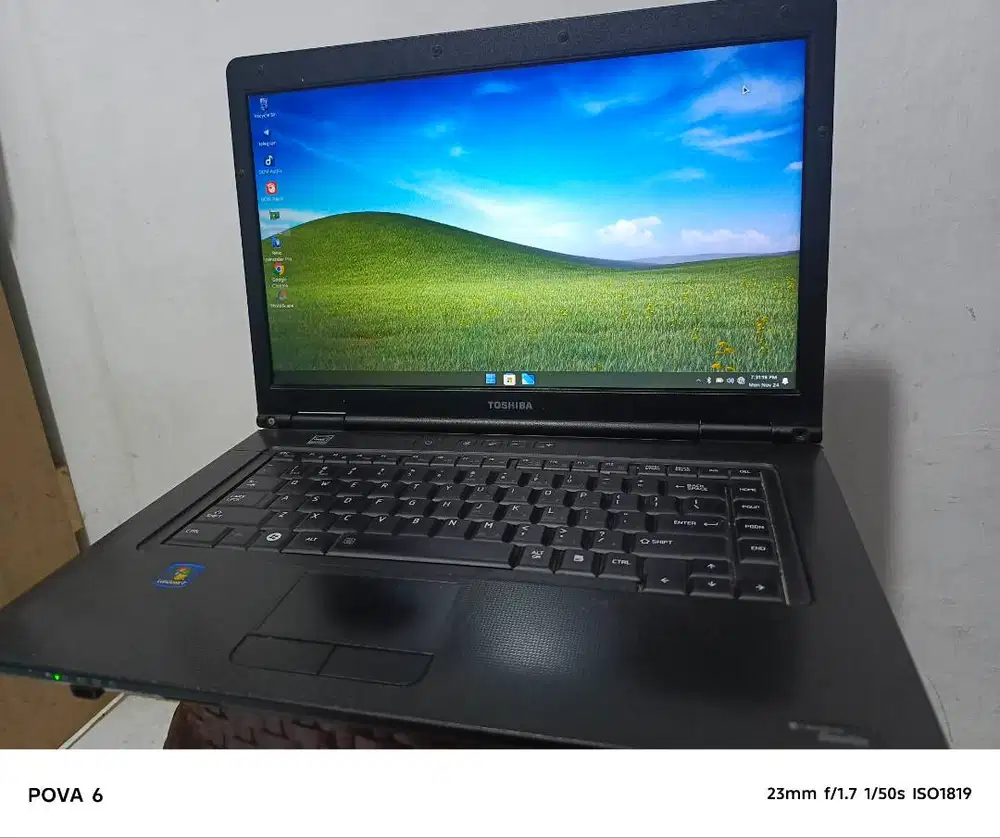 Laptop Toshiba Core i3 156/Ram 6gb/SSD/ Tuk kantor,pelajar,usaha..