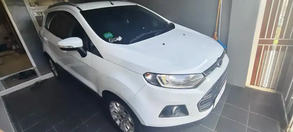 Ford Ecosport 2014 Titanium Matic Low Km 60rban Sunroof