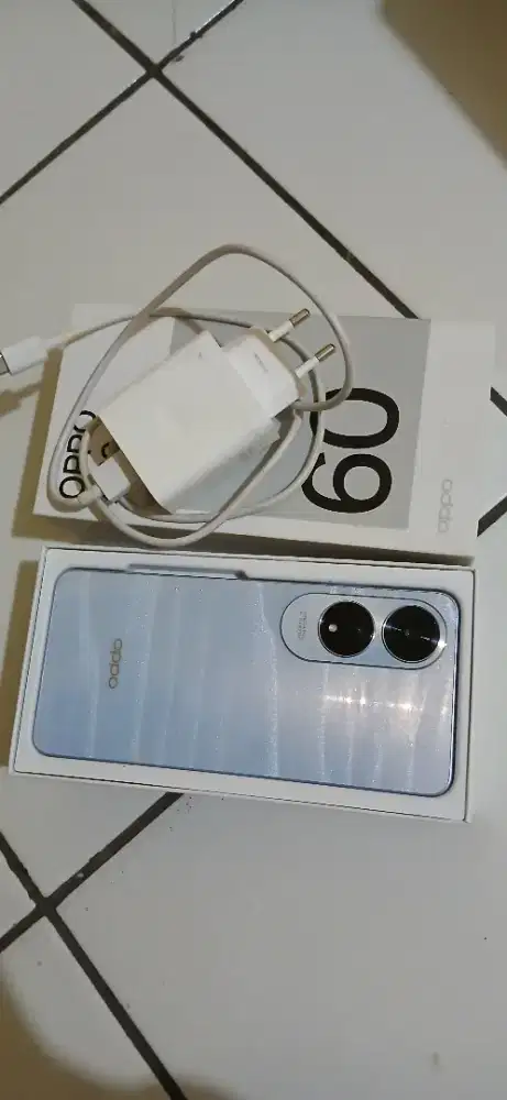 Di jual hp oppo a 60 8/128 pemakaian cewe
