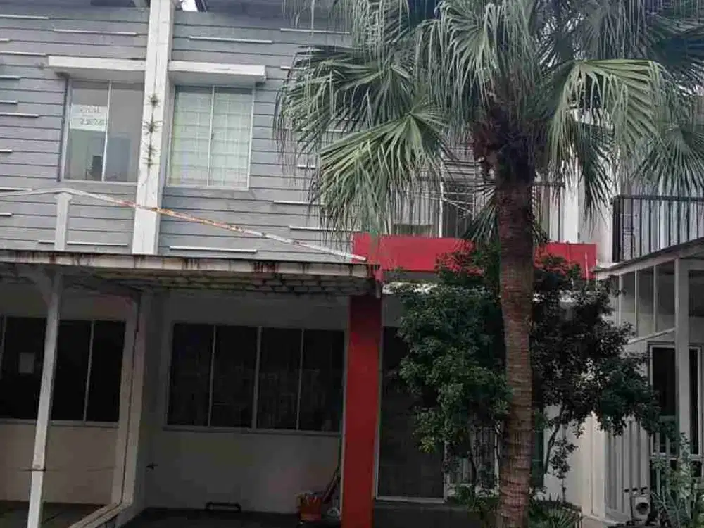 Rumah cluster grand Galaxy 3 KT 3KM  dekat taman