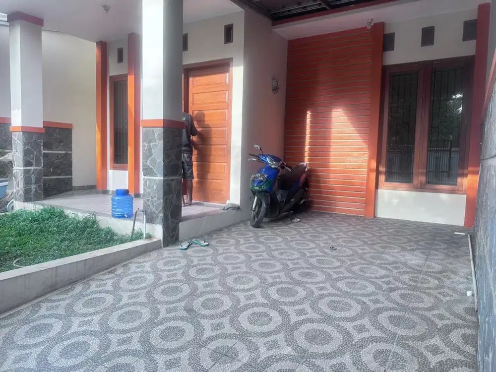 Disewakan/dikontrakkan