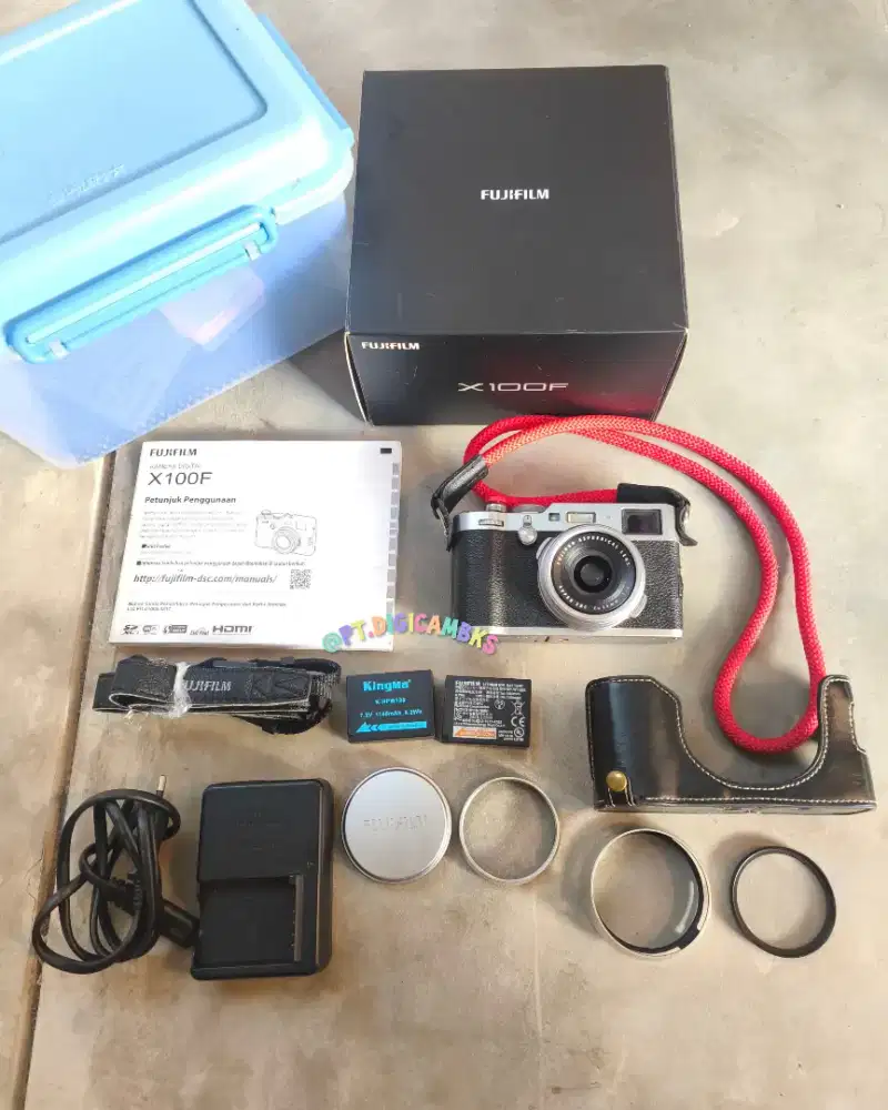 FUJIFILM X100F FULLSET BOX BANYAK BONUS