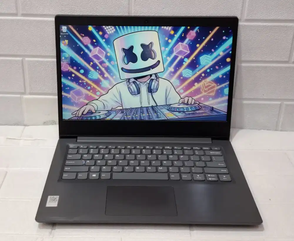 LENOVO V14-ADA /Processor AMD Athlon Silver 3020e/Ram 8GB /SSD 256GB