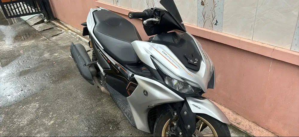 Aerox ABS tahun 2023 kondisi standar semua plat B jakut