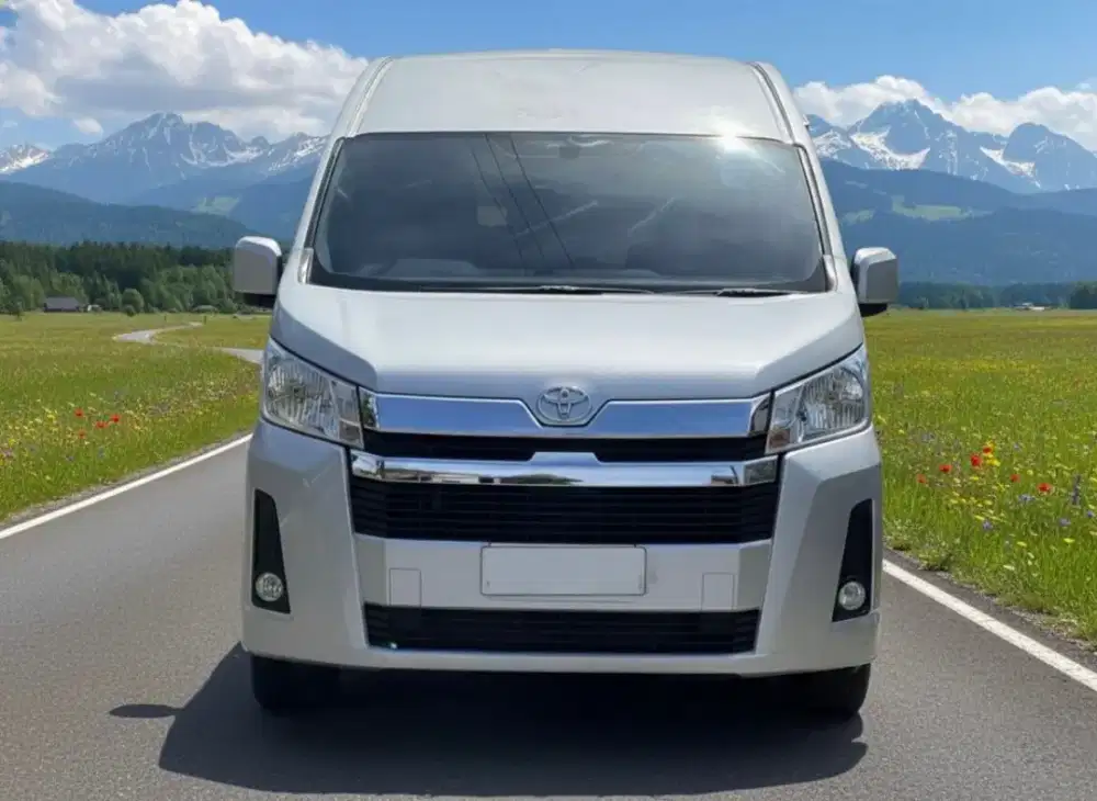 Toyota HiAce 2.8 Premio MT
Tahun : 2022