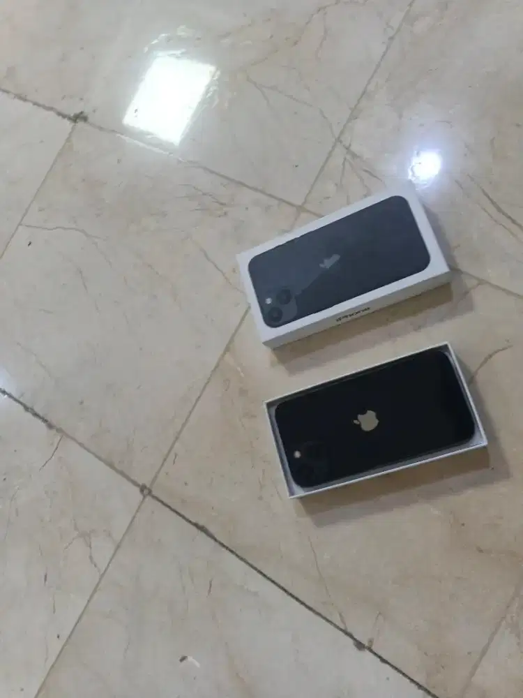 Iphone 13 128gb kusus enak baru