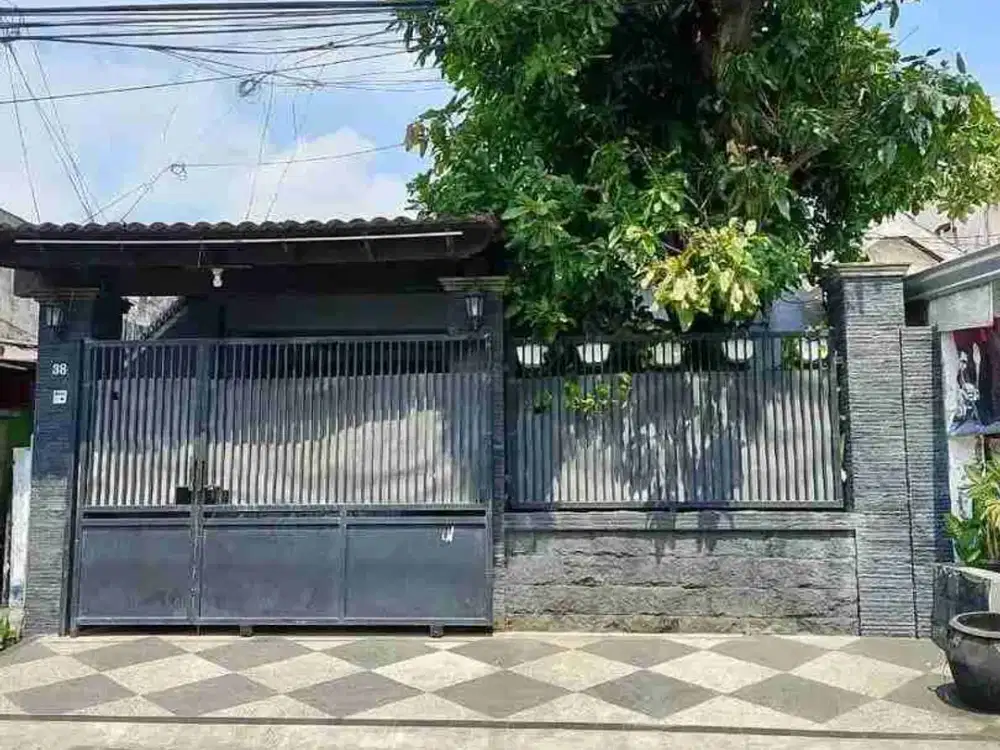 Dijual Rumah Manyar Sambongan tengah kota Surabaya