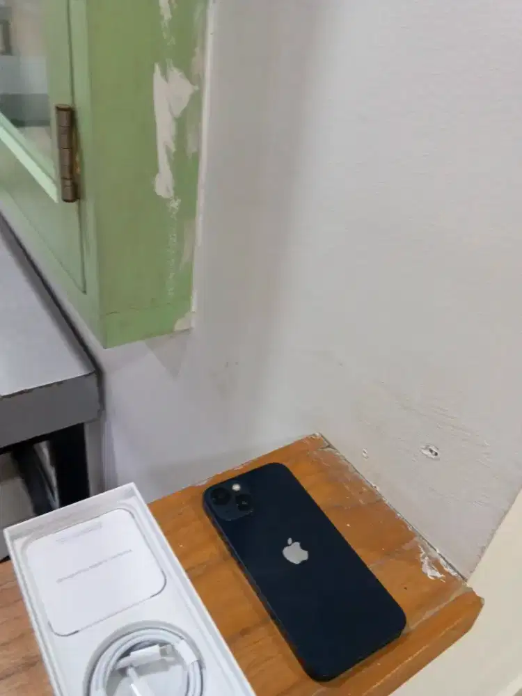 Iphone 13 128gb merdeka baru