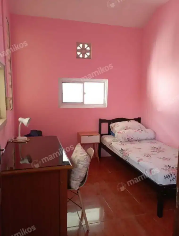 Kosan Khusus Karyawati Muslim