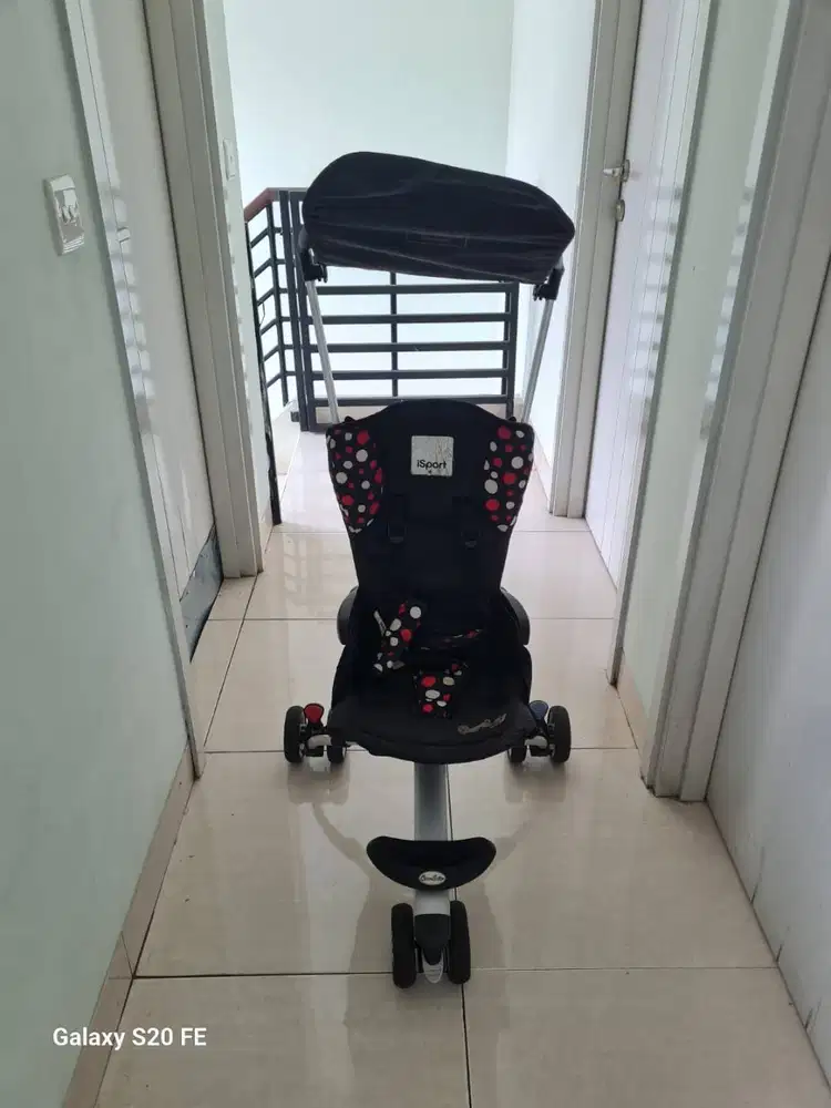 Di jual Stroller Brand isport kombinasi warna merah dan hitam - second
