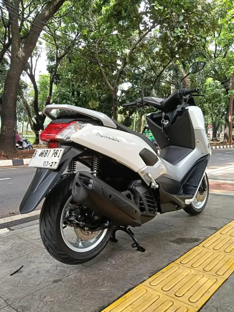 DIJUAL CASH YAMAHA N MAX OLD THN 2017 PAJAK IDUP SIAP PAKAI