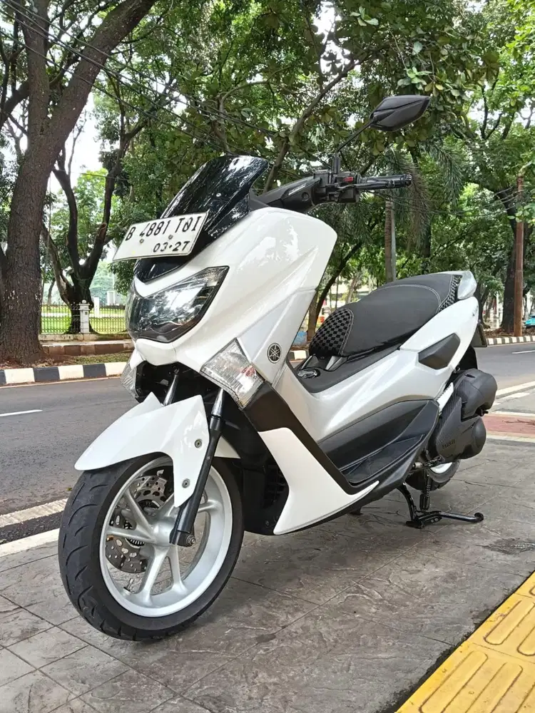 DIJUAL CASH YAMAHA N MAX OLD 155 THN 2017 PAJAK IDUP SIAP PAKAI