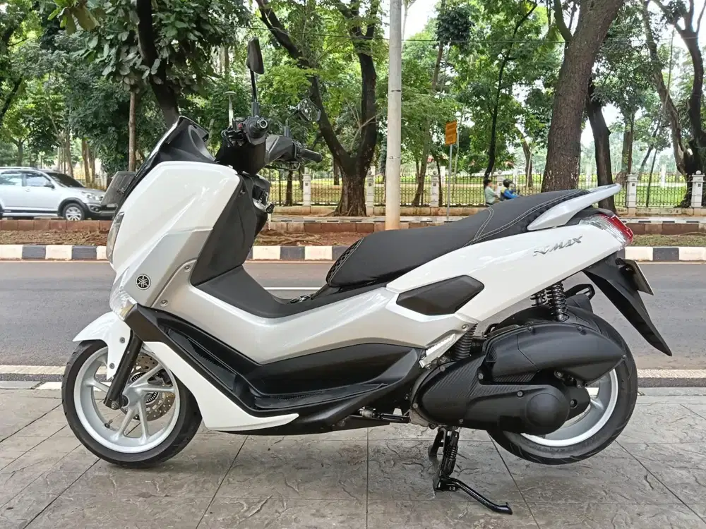 DIJUAL CASH YAMAHA N MAX OLD THN 2017 PAJAK IDUP SIAP PAKAI
