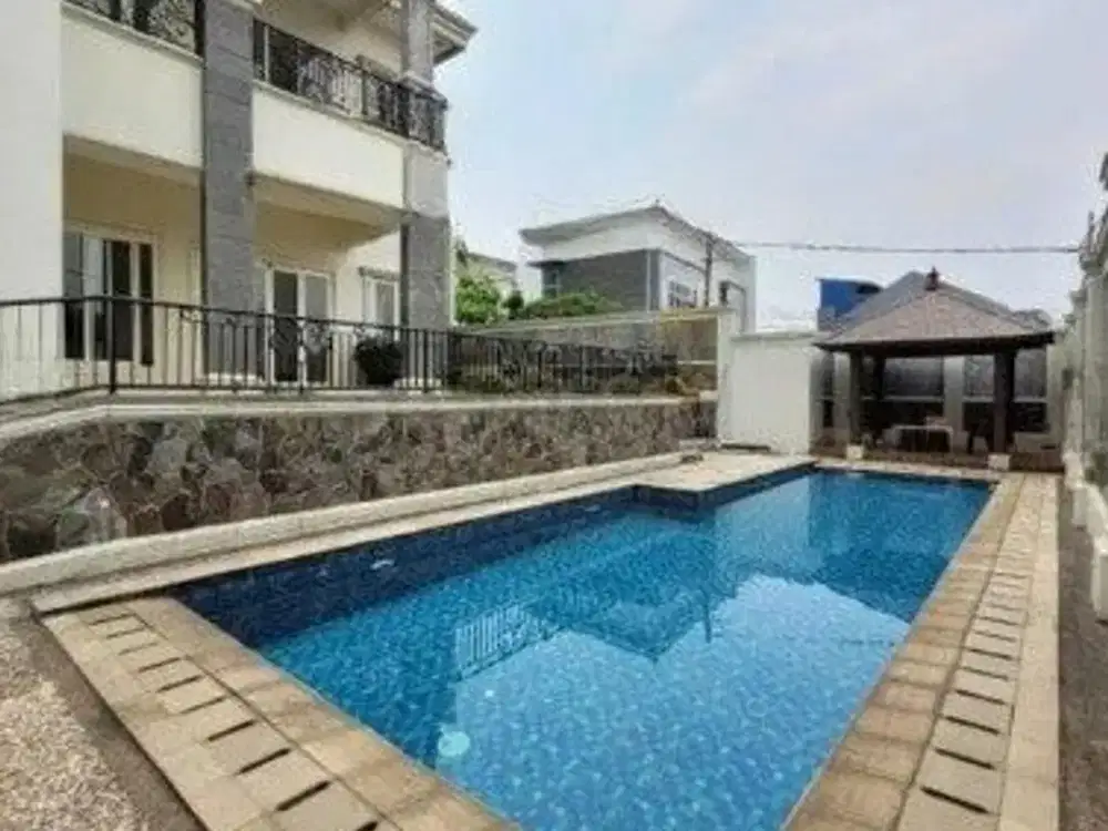 RUMAH DIJUAL MURAH DI PEJATEN PRIVATE POOL DALAM CLUSTER